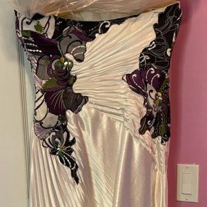 strapless White dress with embroidered green and purple flowers